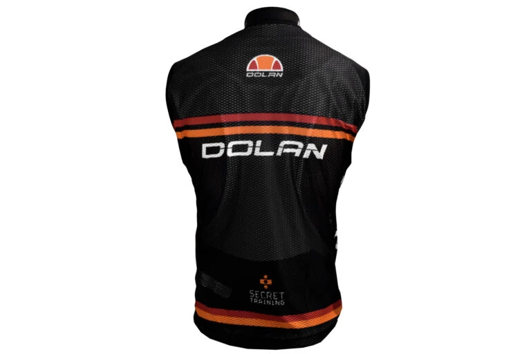 Dolan Bikes Shop -Dolan Bikes Shop Dolan Ellesse Gilet Jersy 3 768x512 1